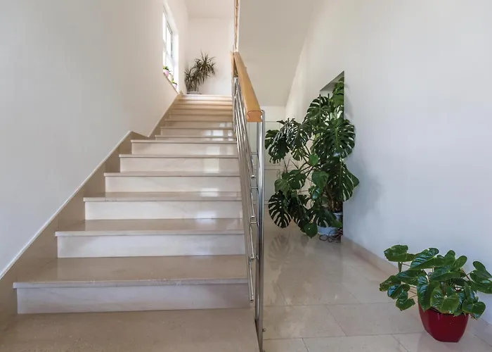 Vukovarska Vii Makarska