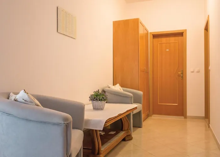 Vukovarska Vii Apartman Makarska